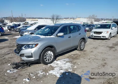 2018 Nissan Rogue S z USA, uszkodzony, nr VIN KNMAT2MT1JP538310